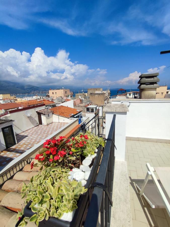 L'Oliva Contesa - La Nera Gaeta Exterior foto